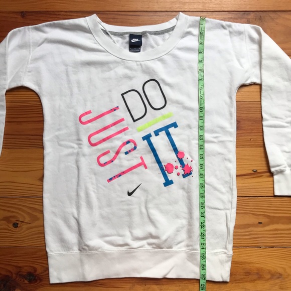 Nike White Crew Neck Just Do It Sweater, EUC, M - Picture 6 of 10